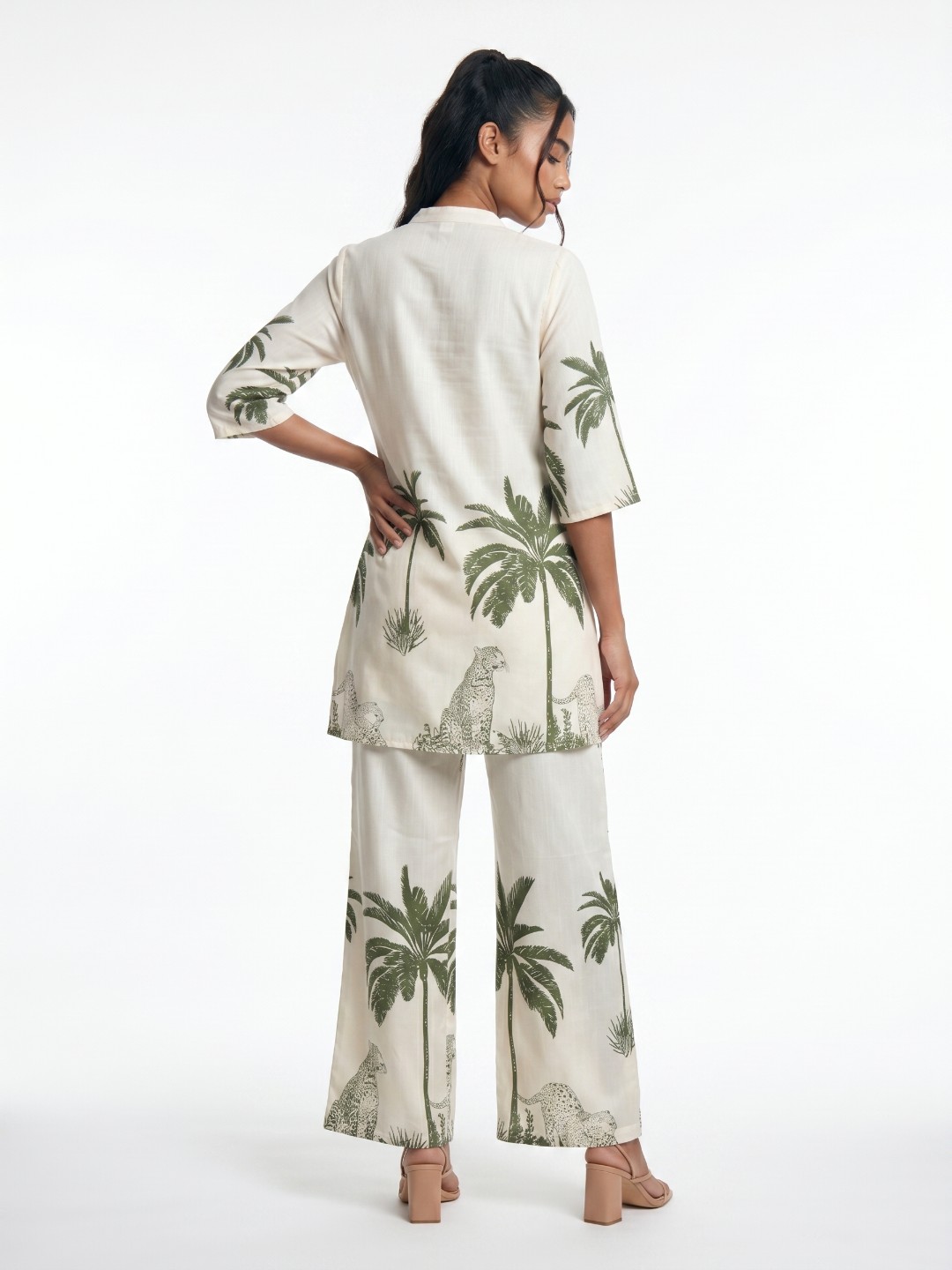 Women’s Printed Co-ord Set – Stylish Kurta & Straight Pants - Image 2