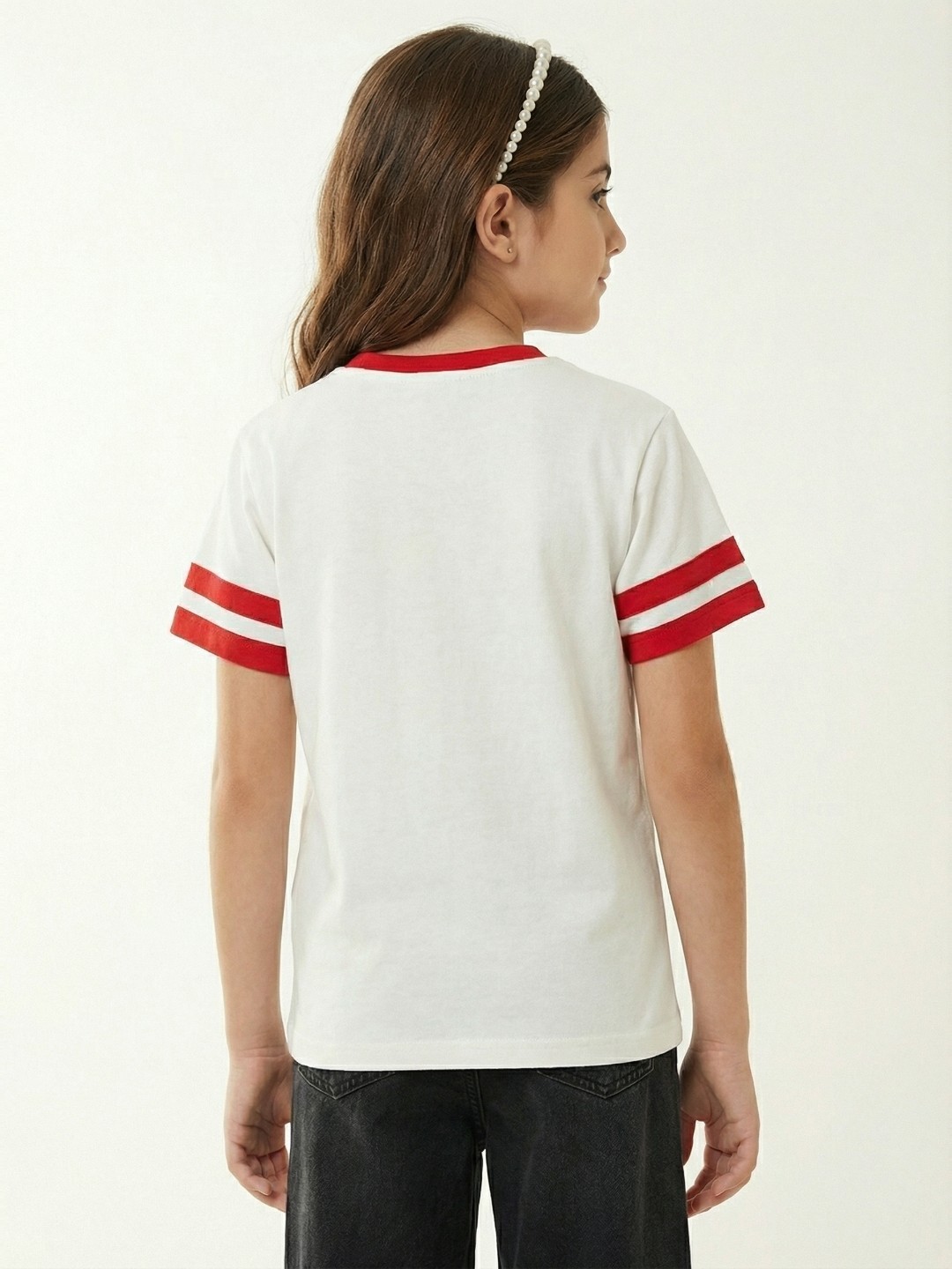 White Cotton Graphic Print T-Shirt | Tic Tac Toe Heart Design - Image 2